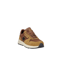 STRAUSS Canberra Steel Toe Work Shoe in Desert brown, front three-quarter view