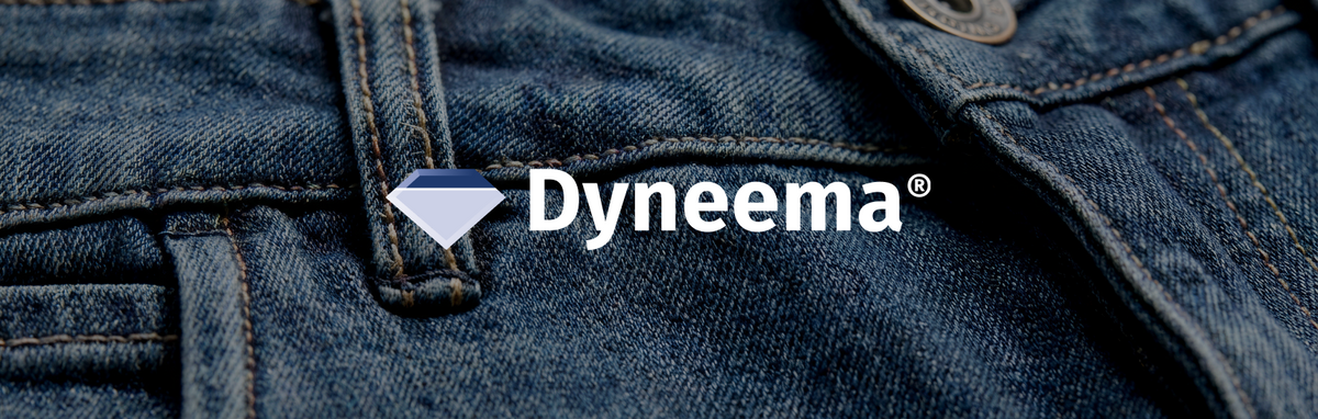 close-up of the dyneema® fabric with the dyneema® logo in the middle of the image