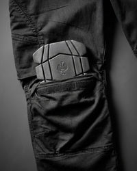 Close-up of the contoured cushioning and flexible shape on the graphite STRAUSS ergonomic knee pads.