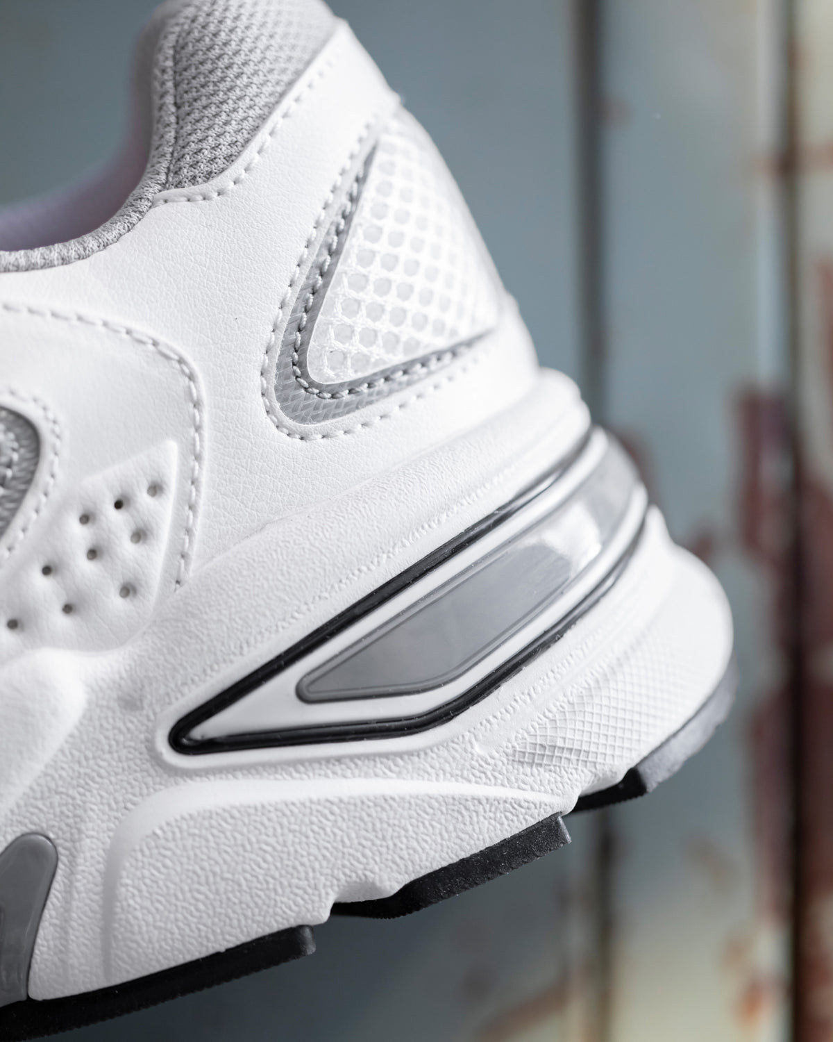 Close-up of the St. Louis Composite Toe Work Shoe outsole tread