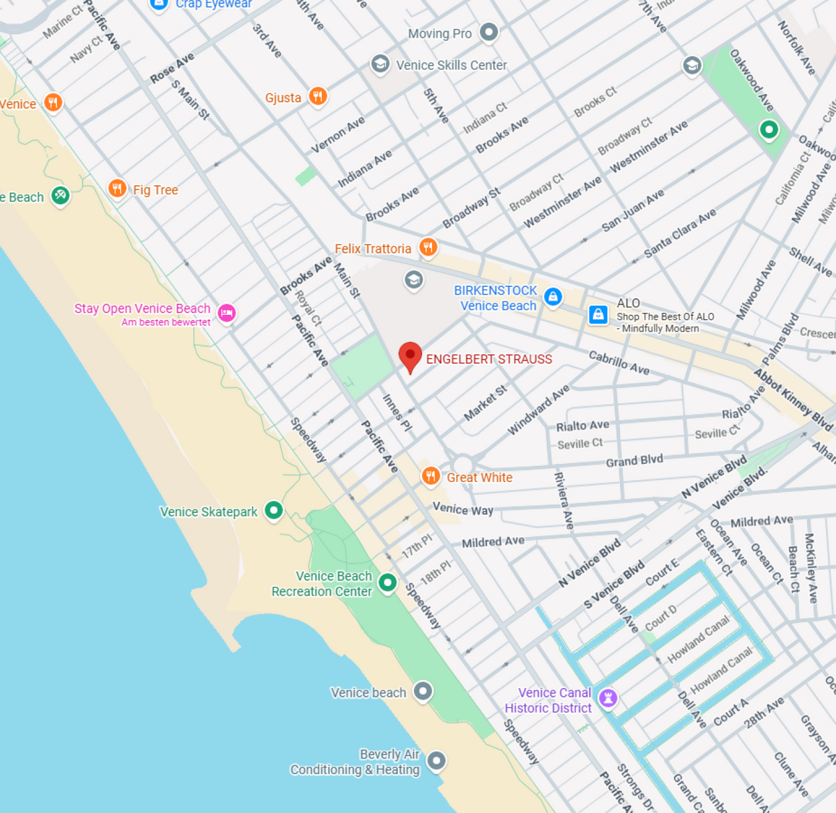 Map showing Venice Beach, California, with markers for locations like Engelbert Strauss, Great White, Venice Beach Recreation Center, and nearby streets and businesses. The beach and ocean are on the left.