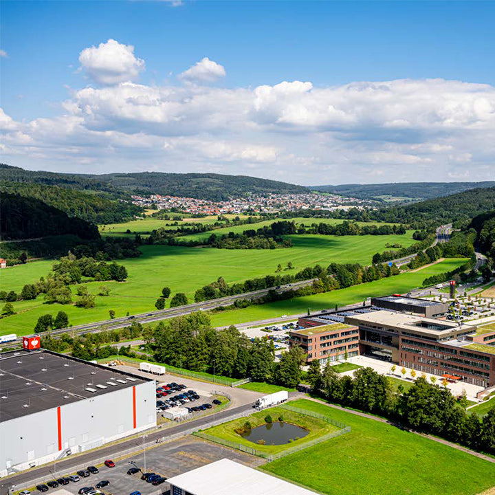 Strauss headquarter 